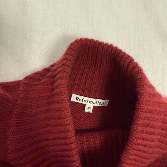 Reformation cashmere sweater - Picture 3 of 4